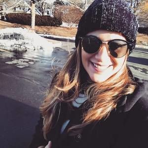 Meet your Posher, Aryane